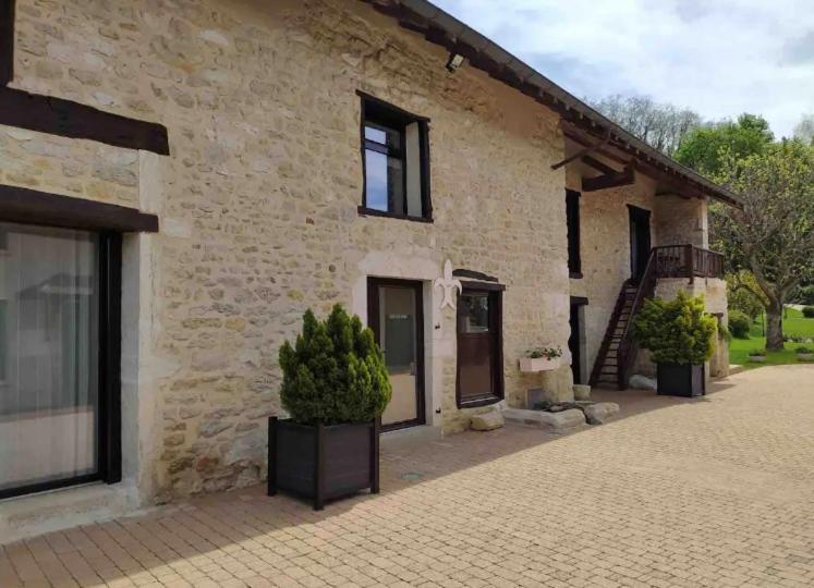 Maison Neuve Tout Confort, Deux Chambres Saint-Martin-du-Mont エクステリア 写真